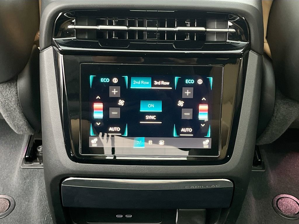 Certified 2025 Cadillac Escalade IQ Sport 2 w/ LPO, ONYX Package image 27