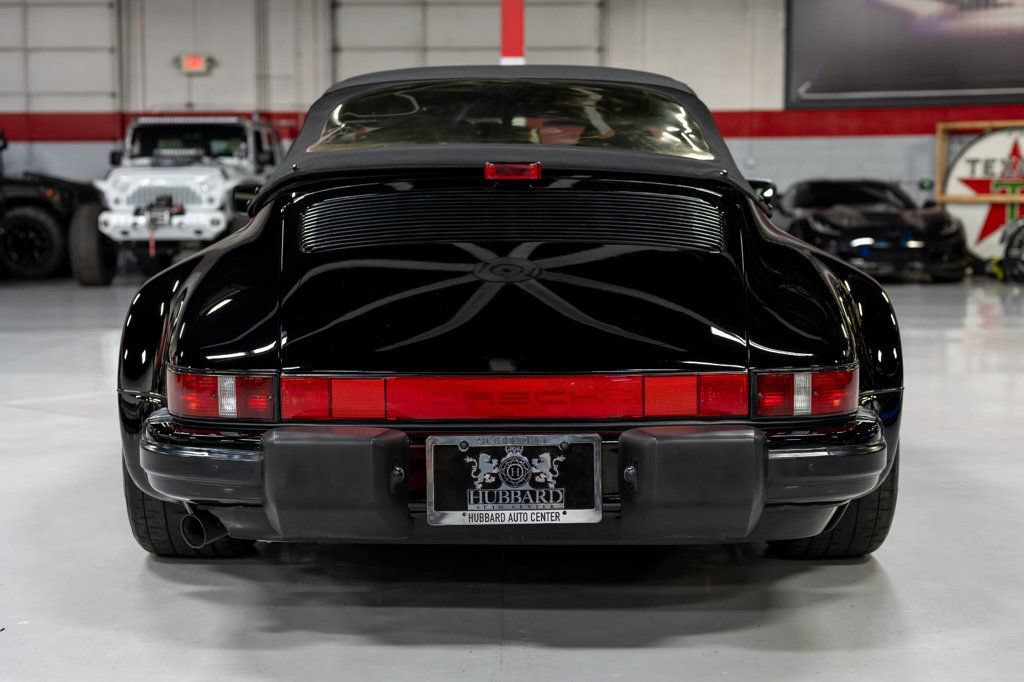 Used 1989 Porsche 911 Carrera RWD image 12