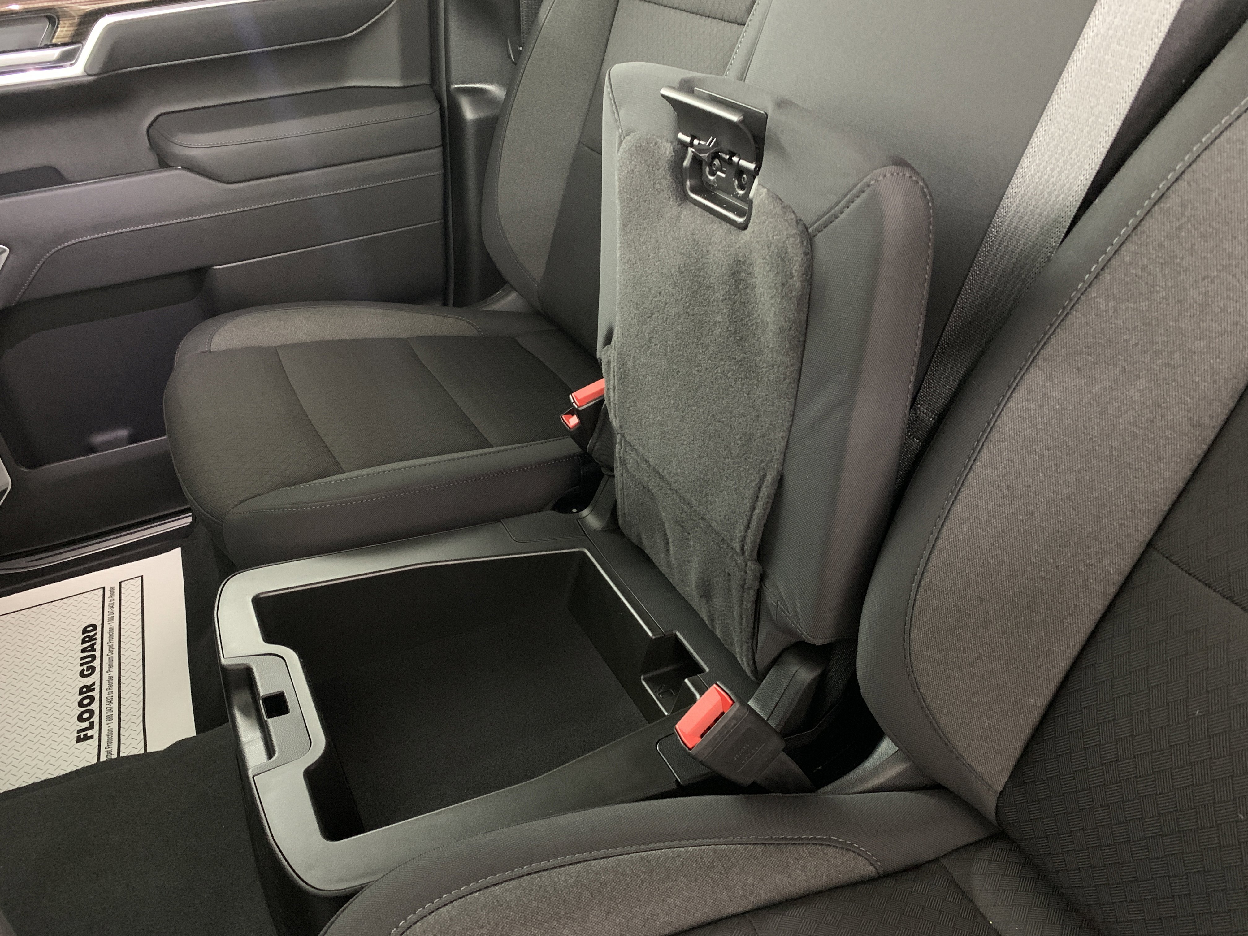 New 2026 Chevrolet Silverado 1500 LT image 32