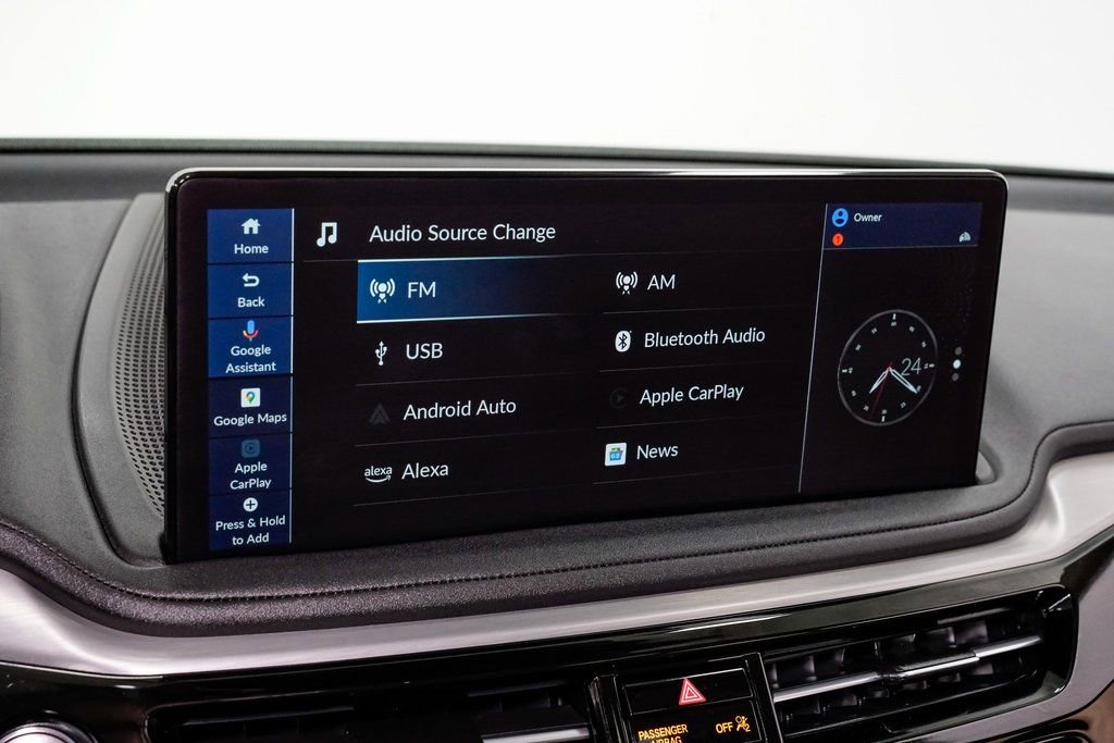 Used 2025 Acura MDX w/ Technology Package image 21