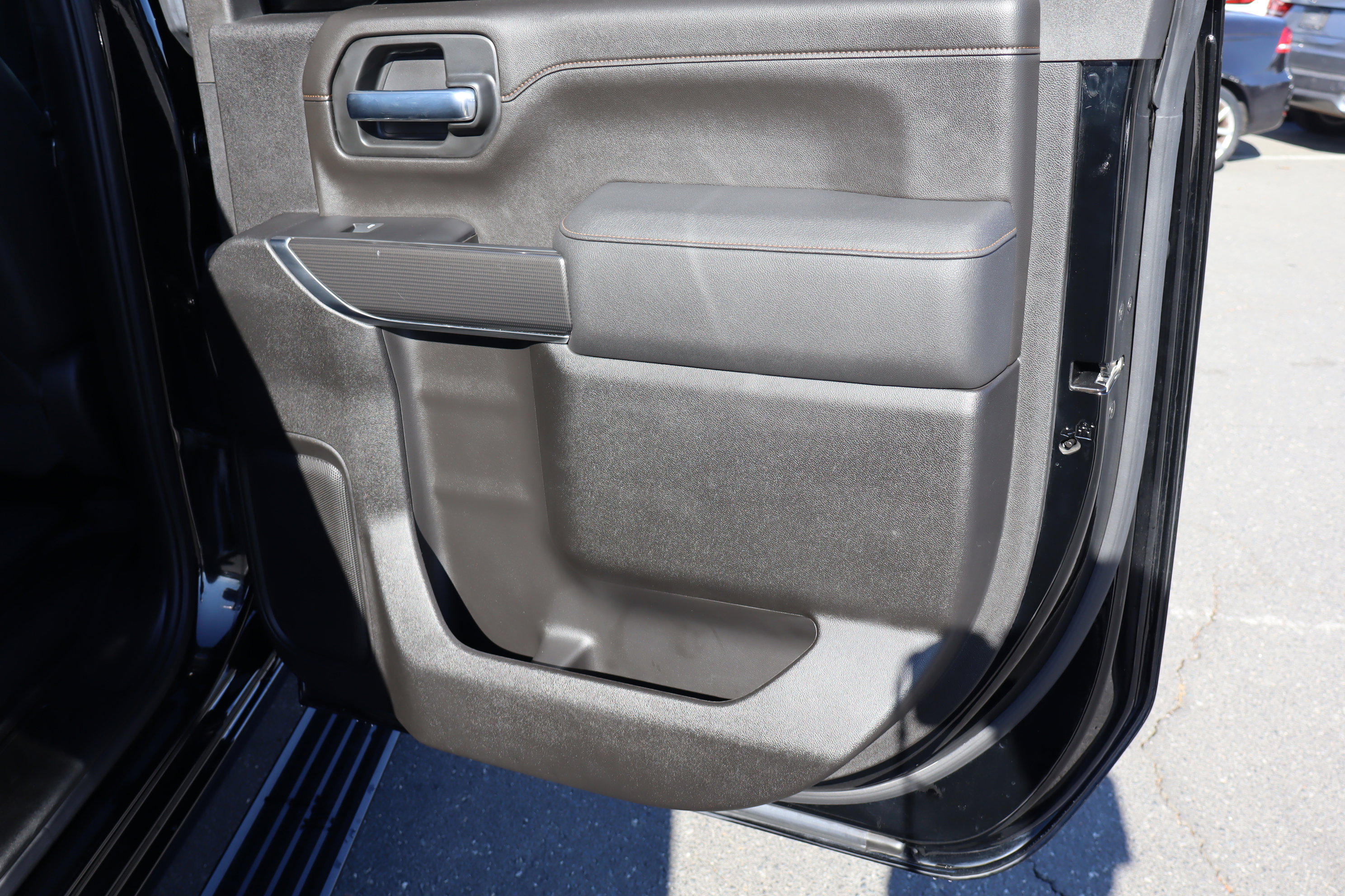 Certified 2023 GMC Sierra 2500 AT4 w/ AT4 Premium Plus Package image 36