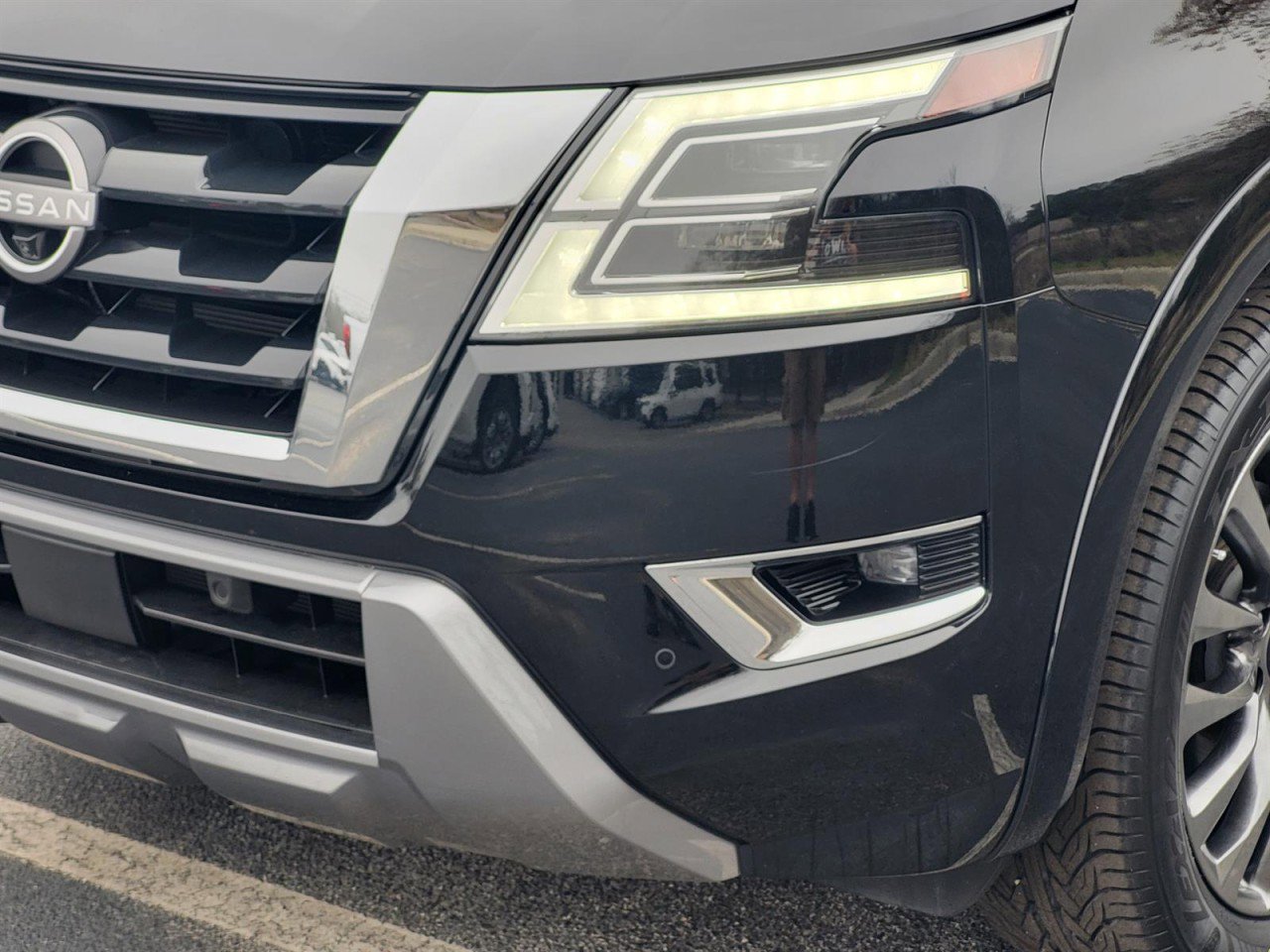 Used 2022 Nissan Armada Platinum w/ Captain's Chairs Package image 8