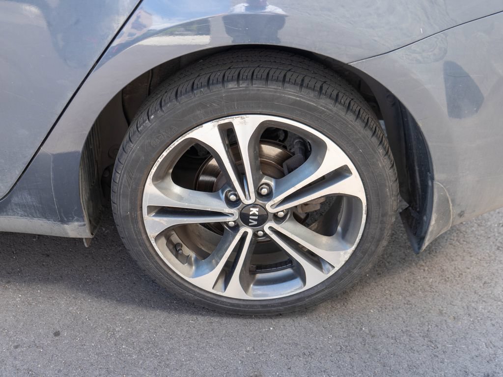 Used 2014 Kia Forte EX FWD image 24