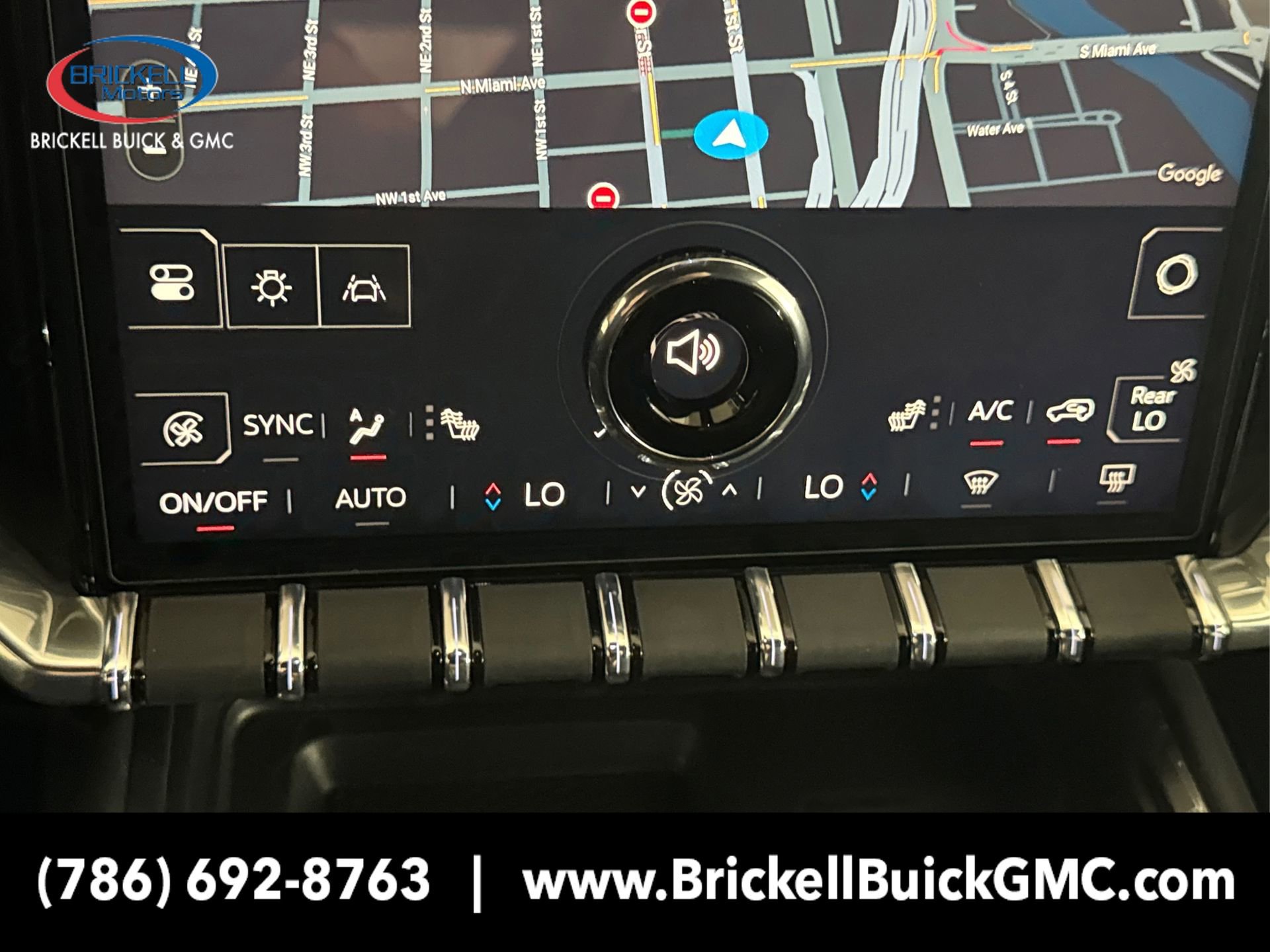 New 2025 GMC Acadia Elevation w/ Elevation Premium Package image 28