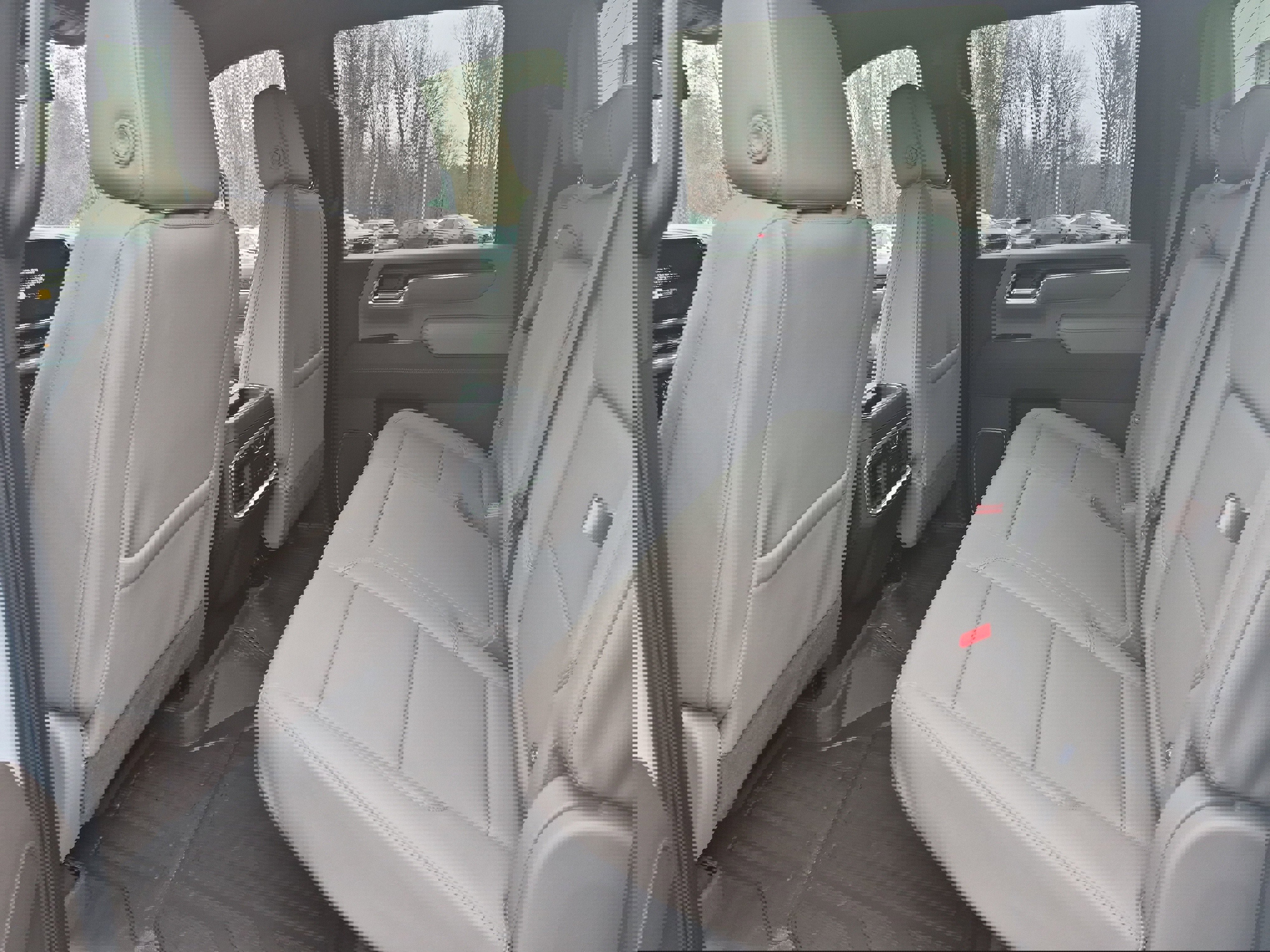 Used 2026 GMC Sierra 2500 SLT w/ SLT Premium Package image 23