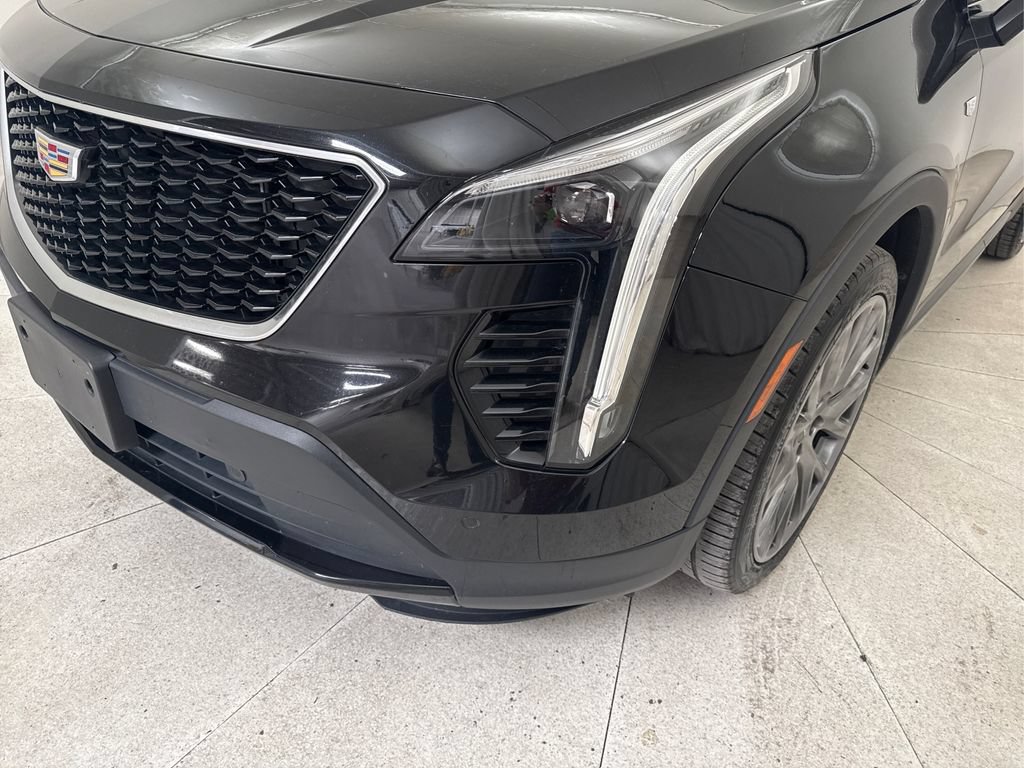 Used 2019 Cadillac XT4 Sport w/ Cold Weather Package AWD/4WD image 12