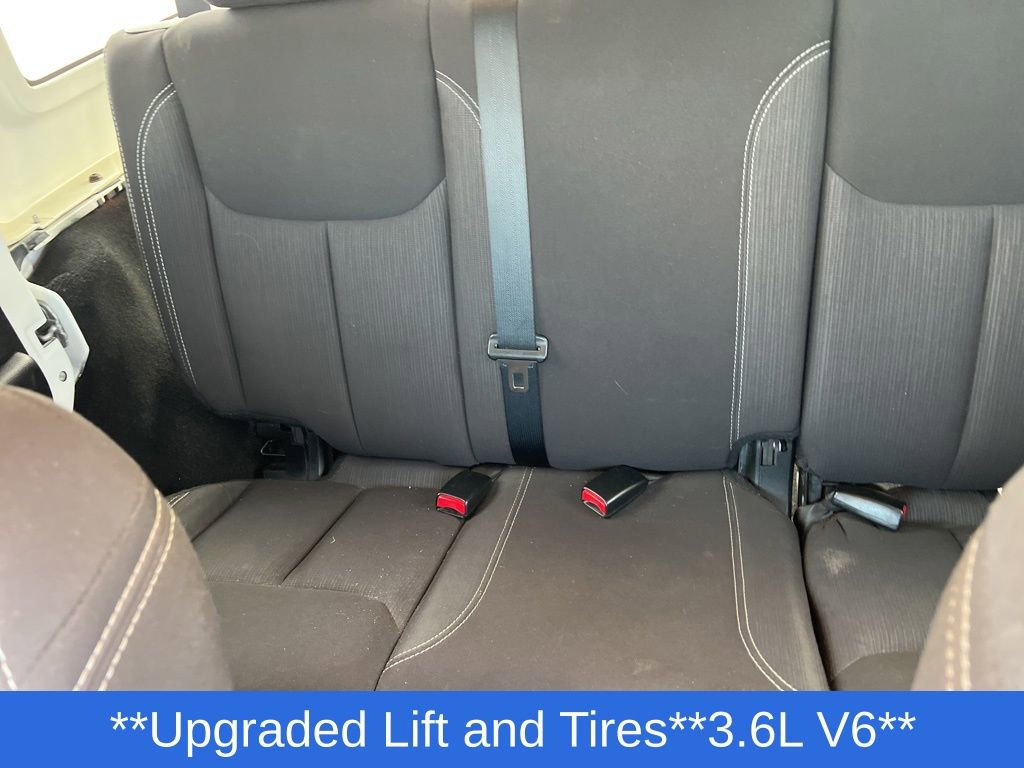 Used 2013 Jeep Wrangler Unlimited Sahara w/ Dual Top Group image 26