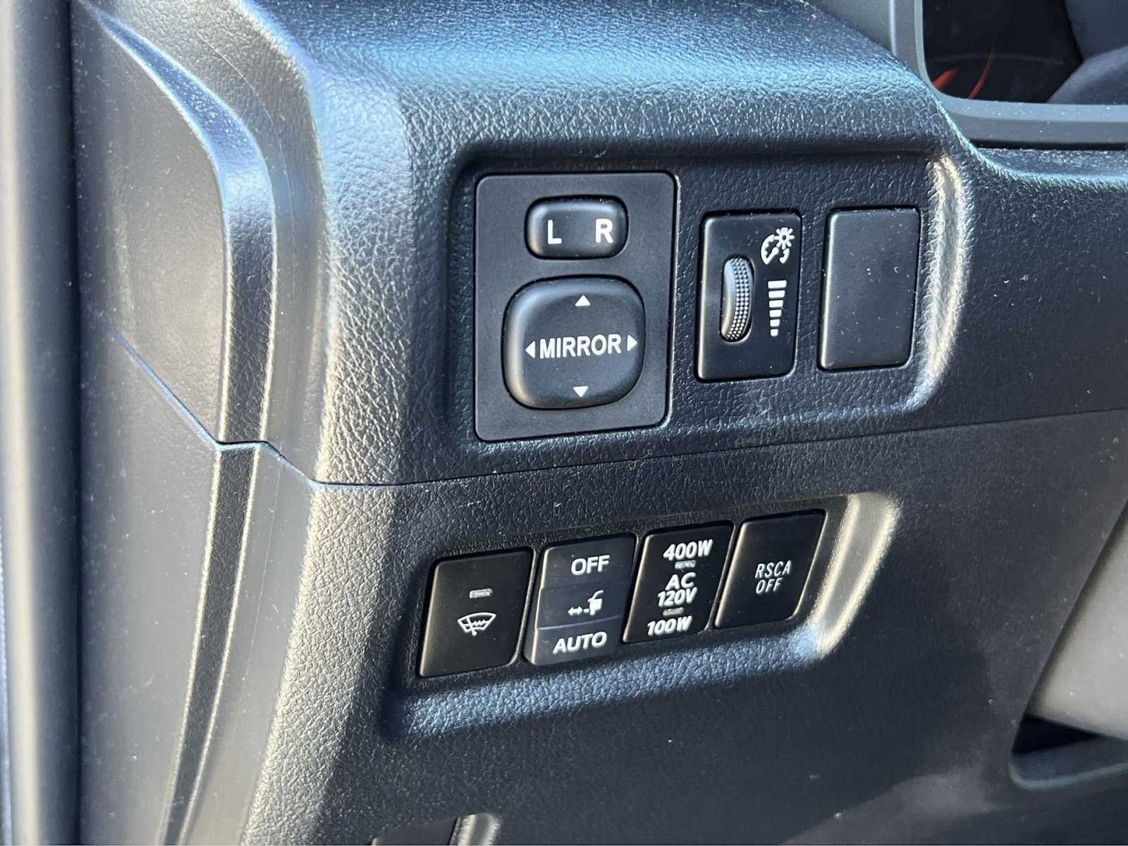 Used 2012 Toyota 4Runner Limited image 30