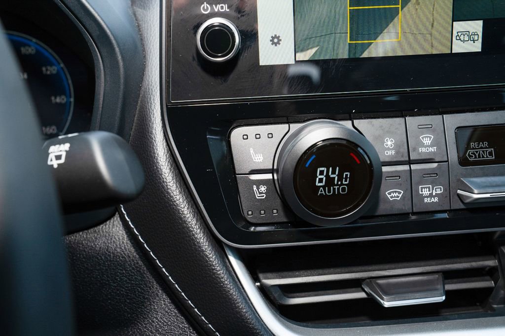 Used 2026 Toyota Grand Highlander Limited image 18