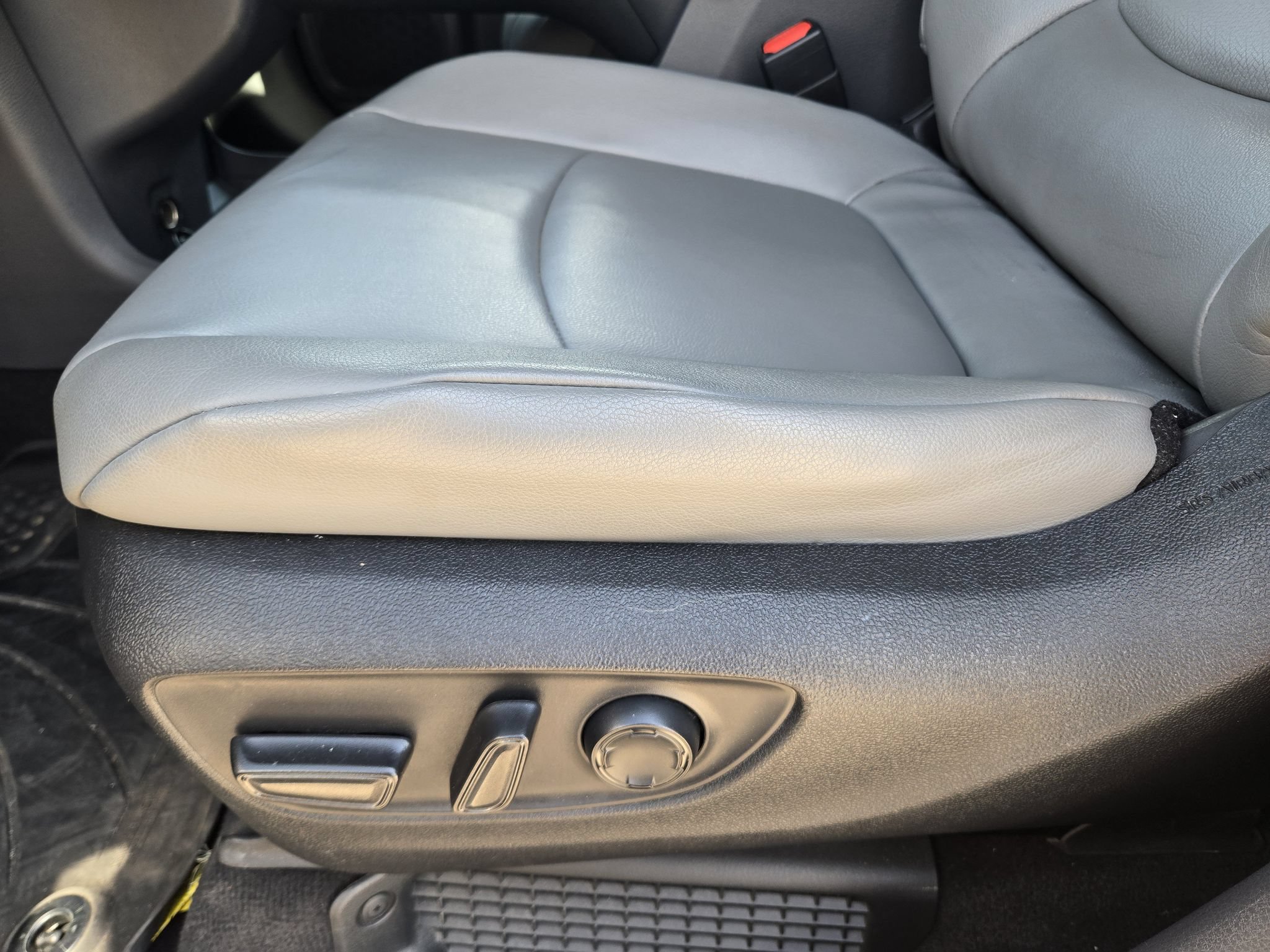 Used 2022 Toyota Sienna XLE w/ XLE Plus Package AWD/4WD image 24
