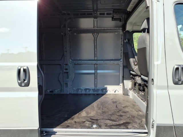 New 2027 RAM ProMaster 3500 w/ Safety Group FWD image 10