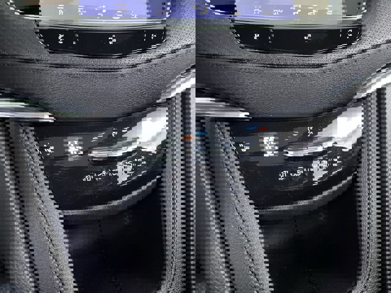 Used 2021 Cadillac XT6 Luxury AWD/4WD image 16