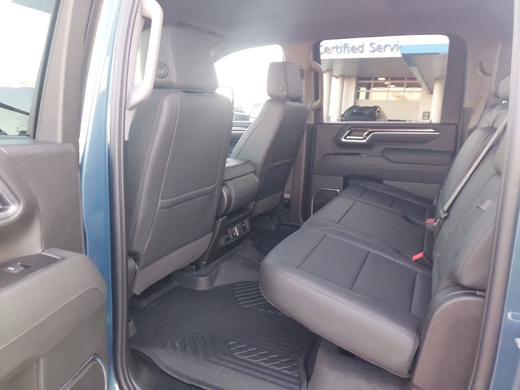 New 2026 Chevrolet Silverado 3500 LT w/ All Star Edition image 18