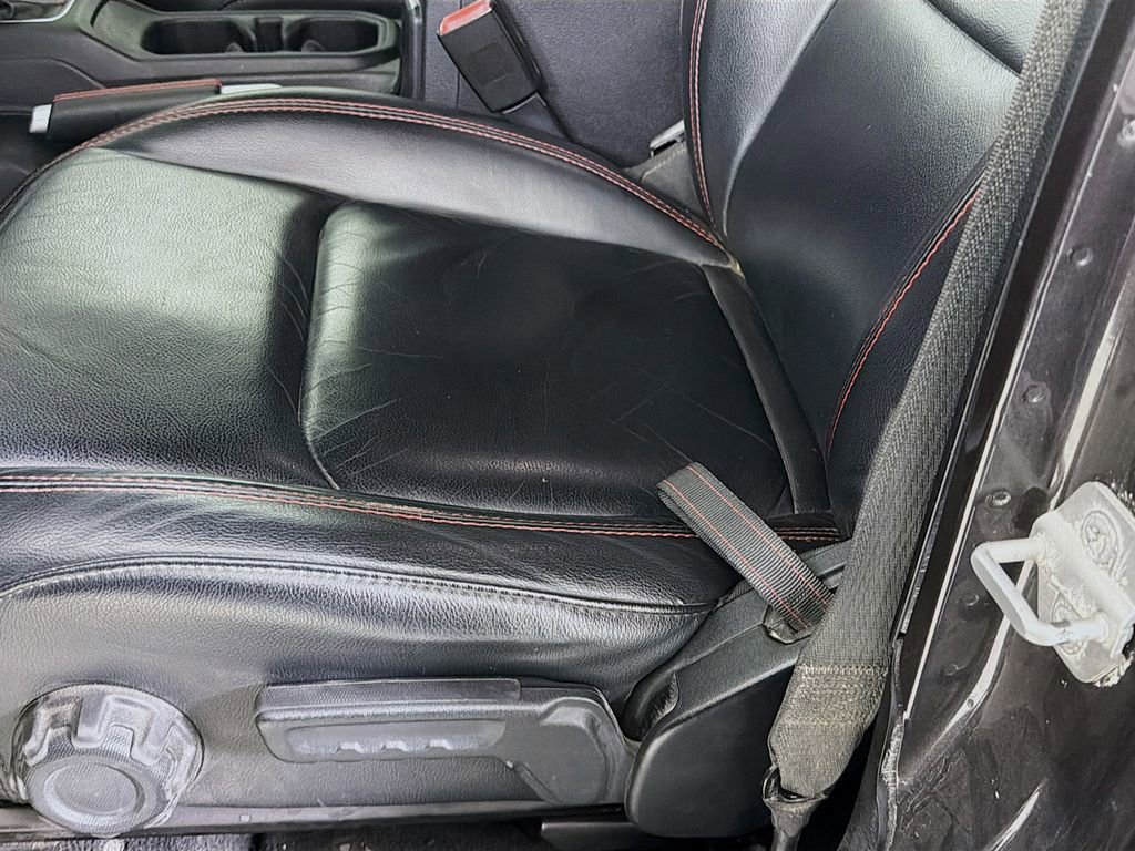 Used 2018 Jeep Wrangler Unlimited Rubicon image 21