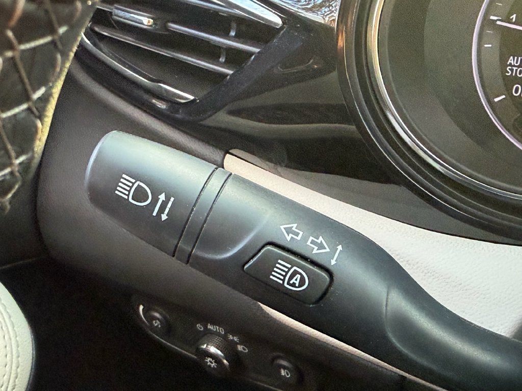 Used 2023 Buick Encore GX Preferred FWD image 31