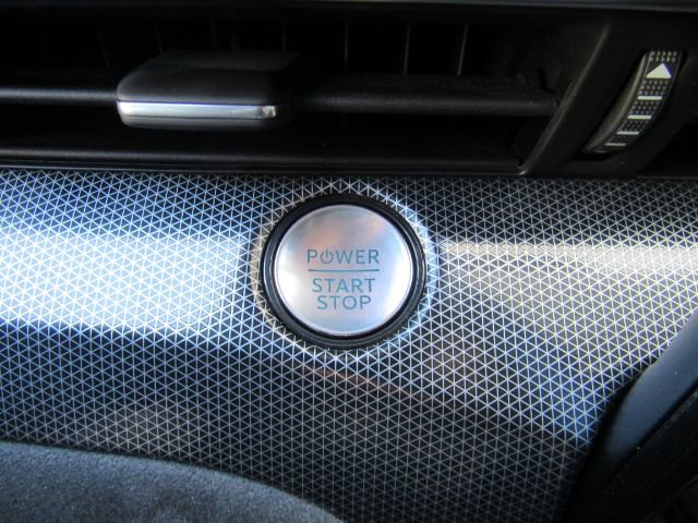 Used 2025 Ford Mustang Mach-E GT image 43