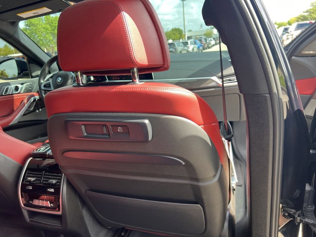 Used 2020 BMW X6 M50i w/ Executive Package AWD/4WD image 49