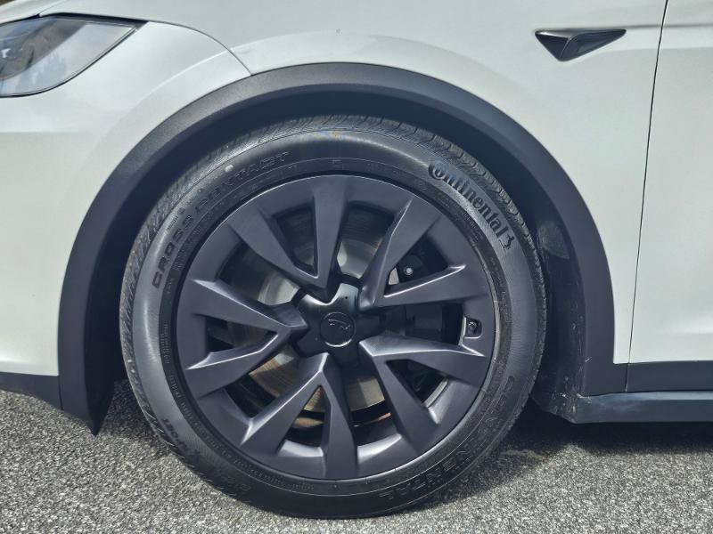 Used 2023 Tesla Model X AWD/4WD image 18