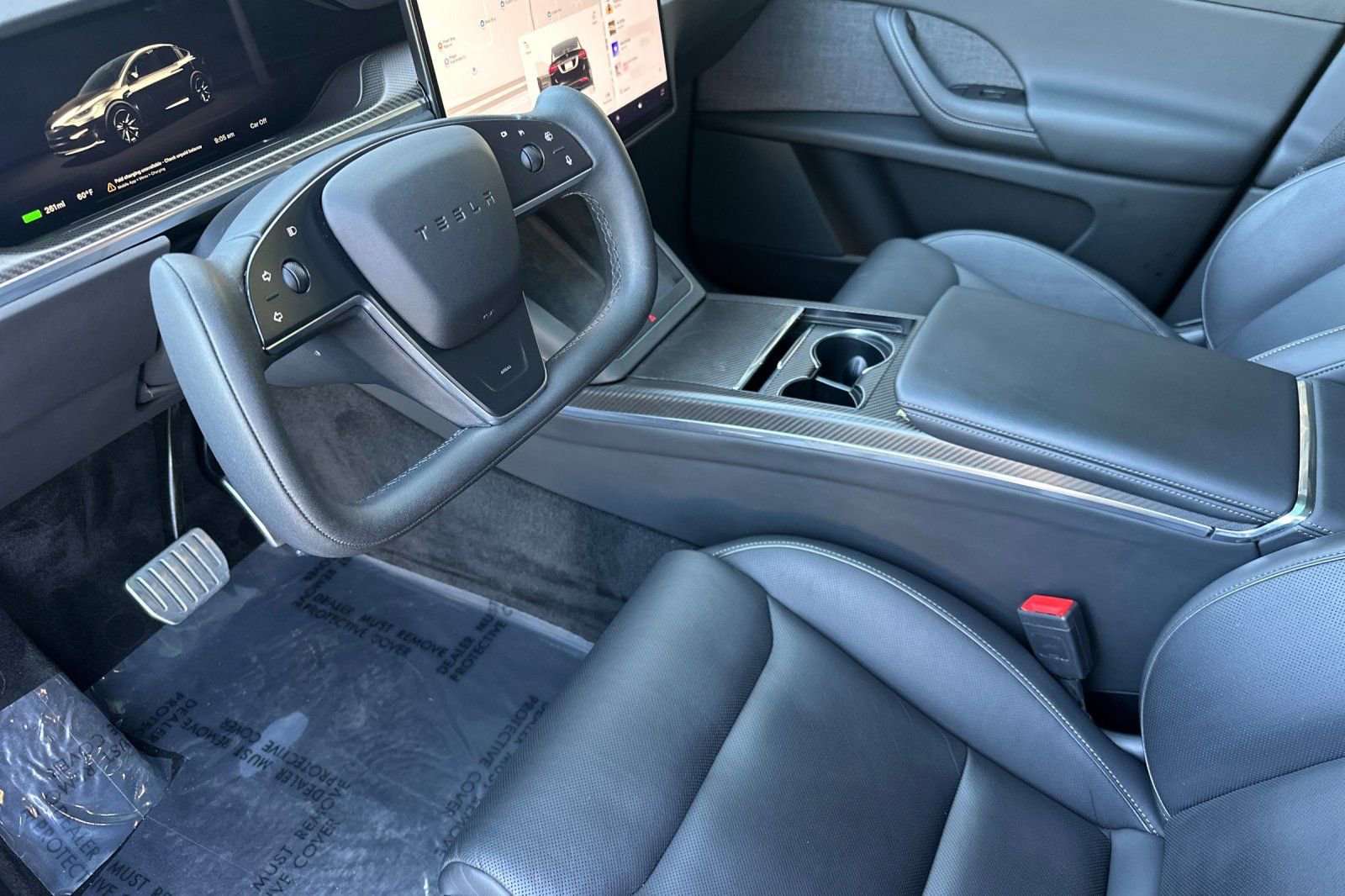 Used 2022 Tesla Model X Plaid image 11