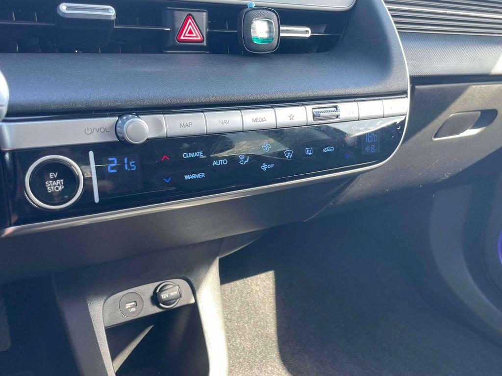 Used 2022 Hyundai Ioniq 5 Limited w/ Cargo Package AWD/4WD image 30