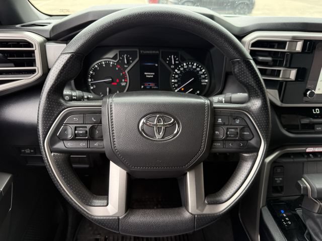 Used 2025 Toyota Tundra SR5 AWD/4WD image 13
