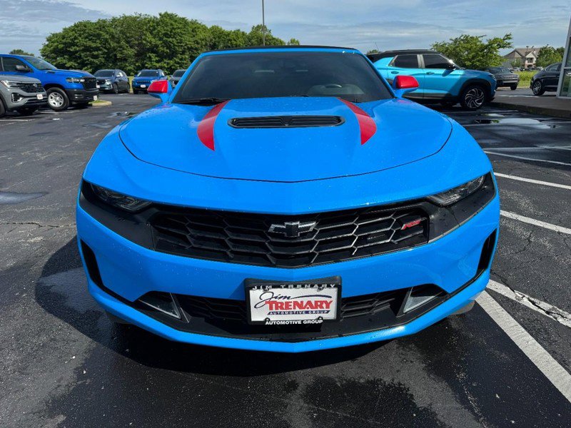 Used 2022 Chevrolet Camaro LT w/ RS Package RWD image 9