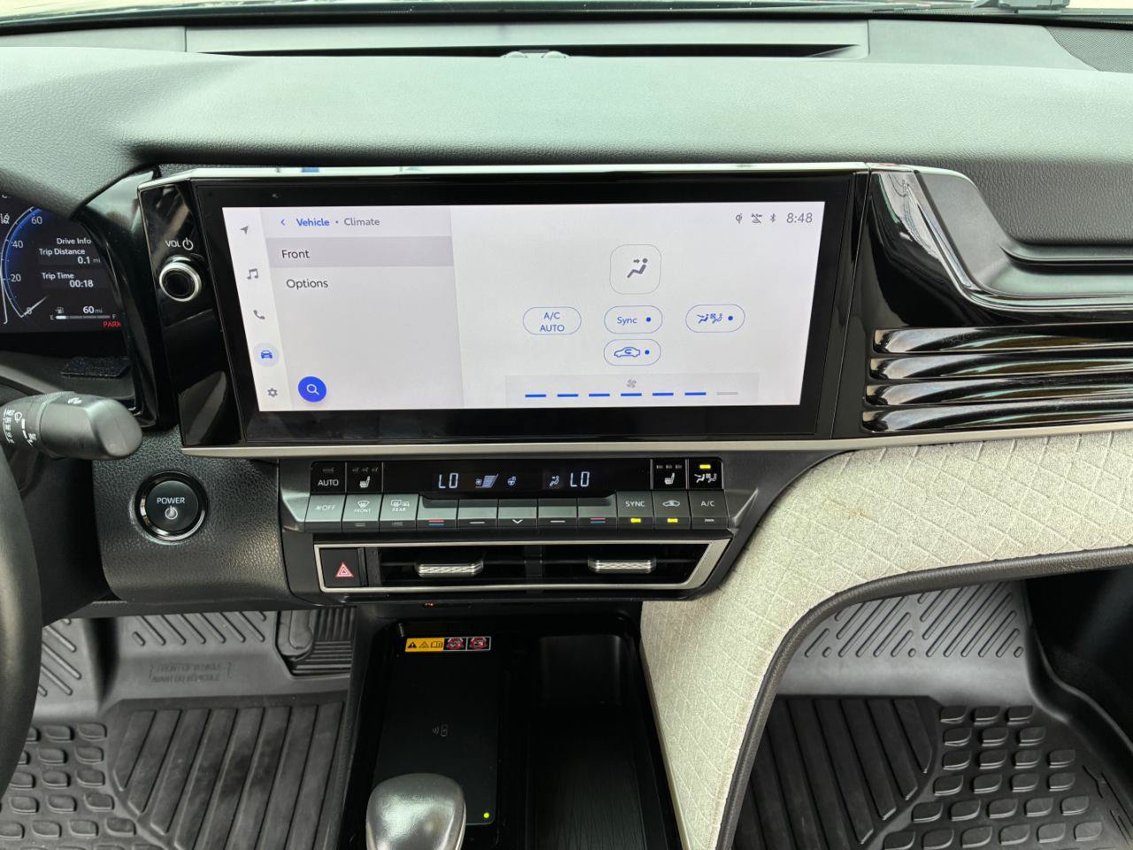 Used 2025 Toyota Camry XLE FWD image 21