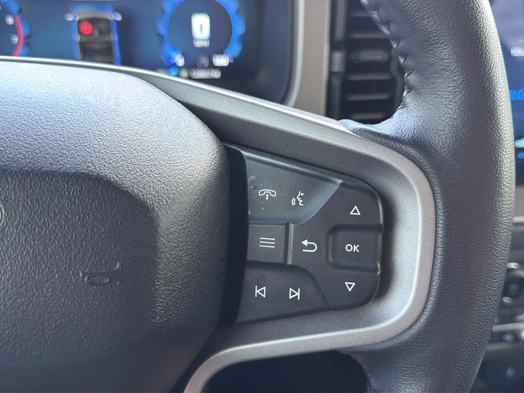 Used 2025 Ford Bronco Outer Banks image 21