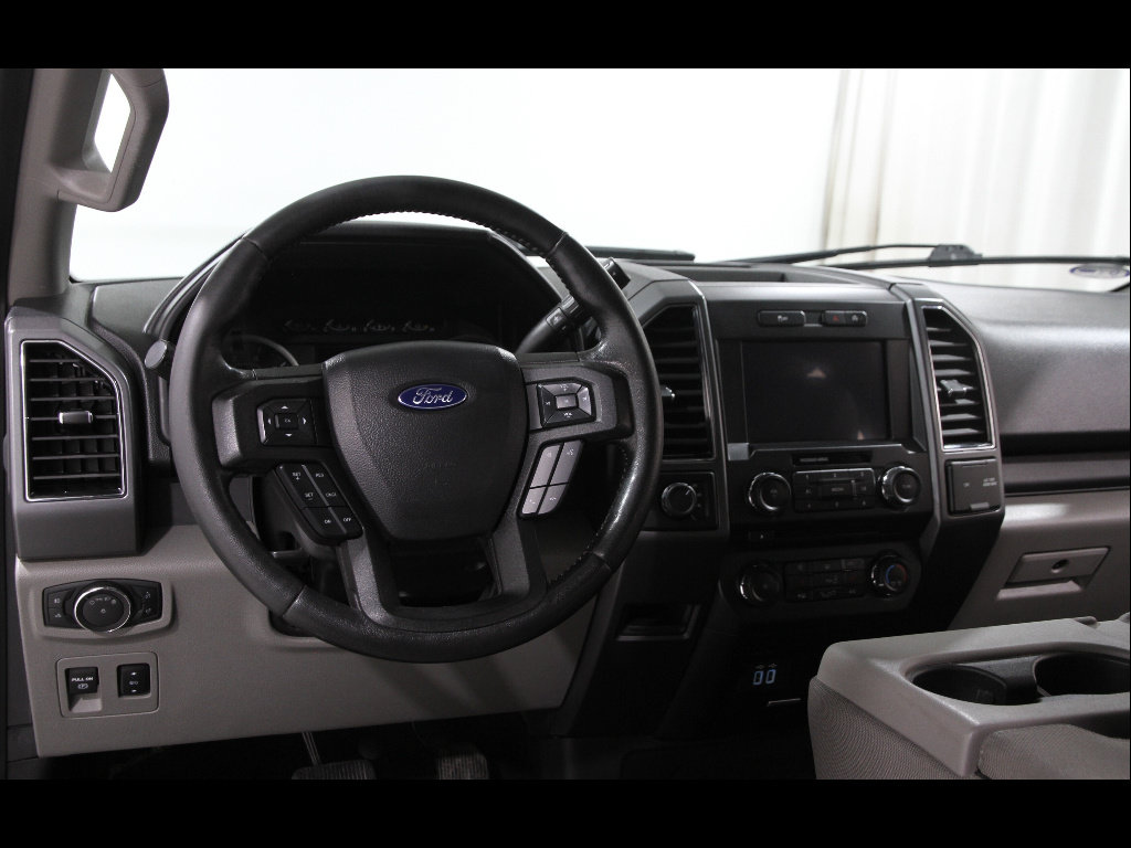 Used 2018 Ford F150 XLT w/ Equipment Group 302A Luxury AWD/4WD image 7