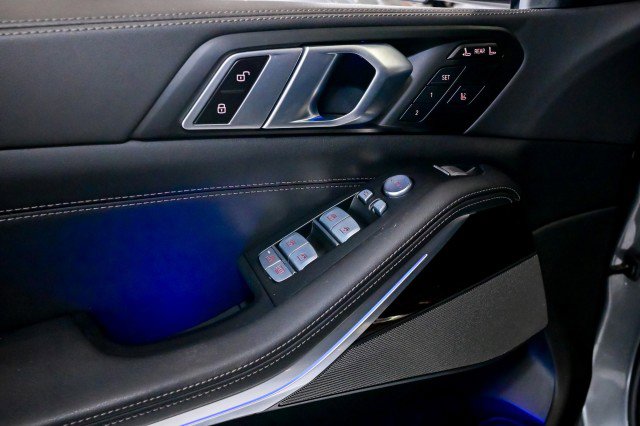 Used 2024 BMW X7 xDrive40i w/ M Sport Package image 15