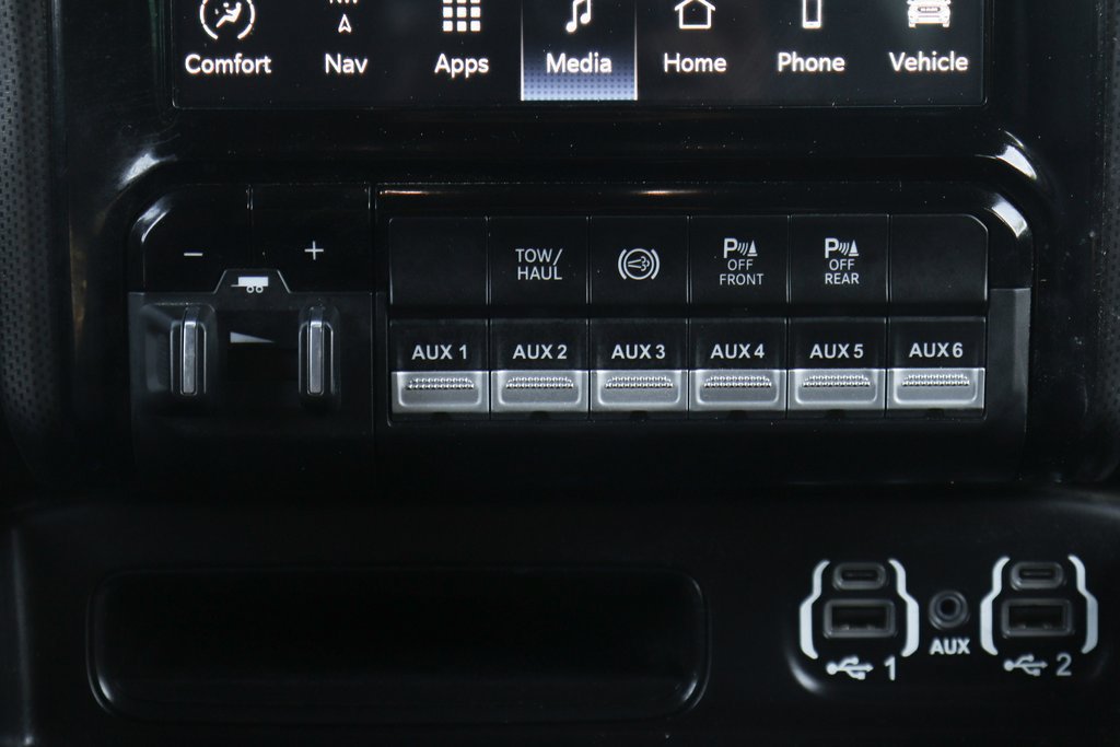 Used 2022 RAM 2500 Limited w/ Night Edition AWD/4WD image 37
