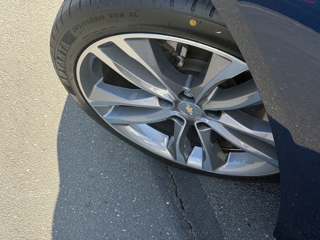 Used 2022 Chevrolet Malibu Premier FWD image 10