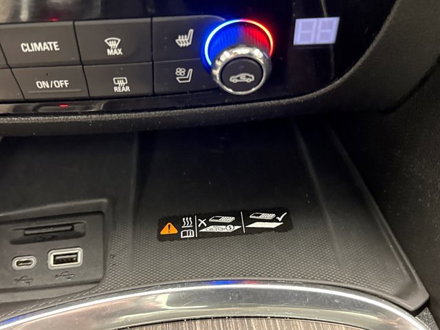 Used 2023 Buick Enclave Avenir w/ Avenir Technology Package image 18
