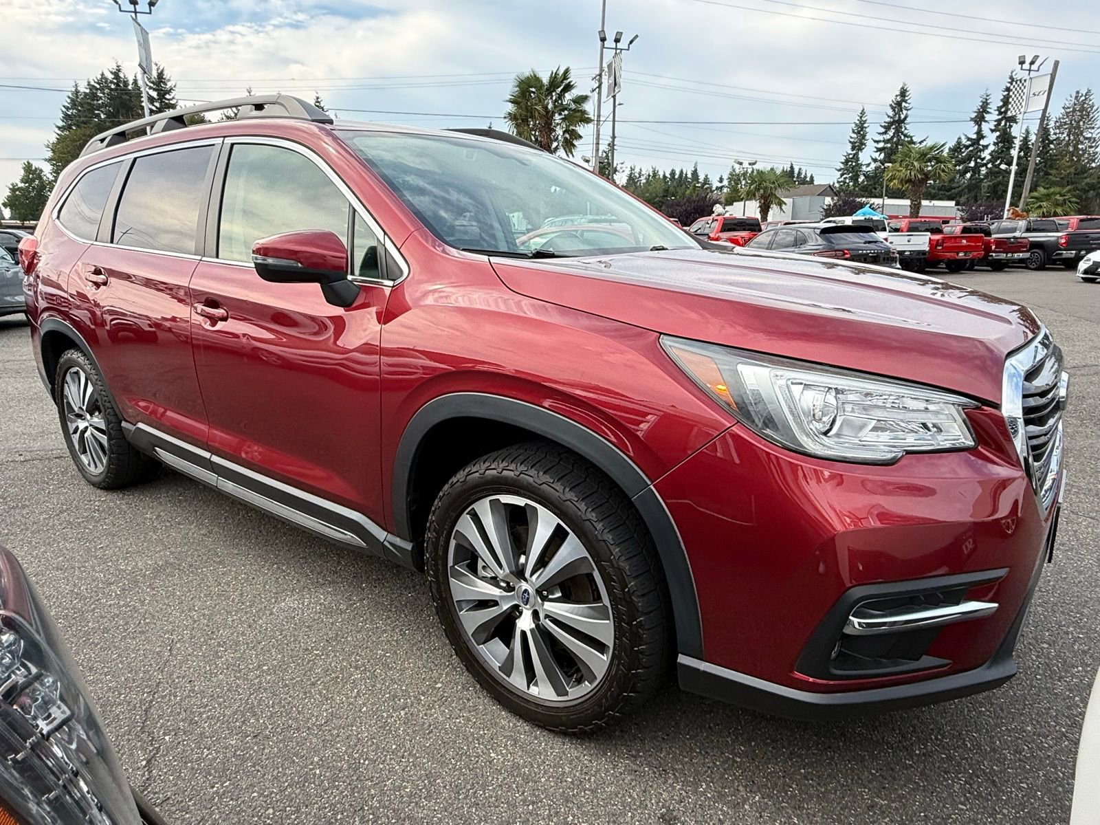 Used 2019 Subaru Ascent Limited image 3