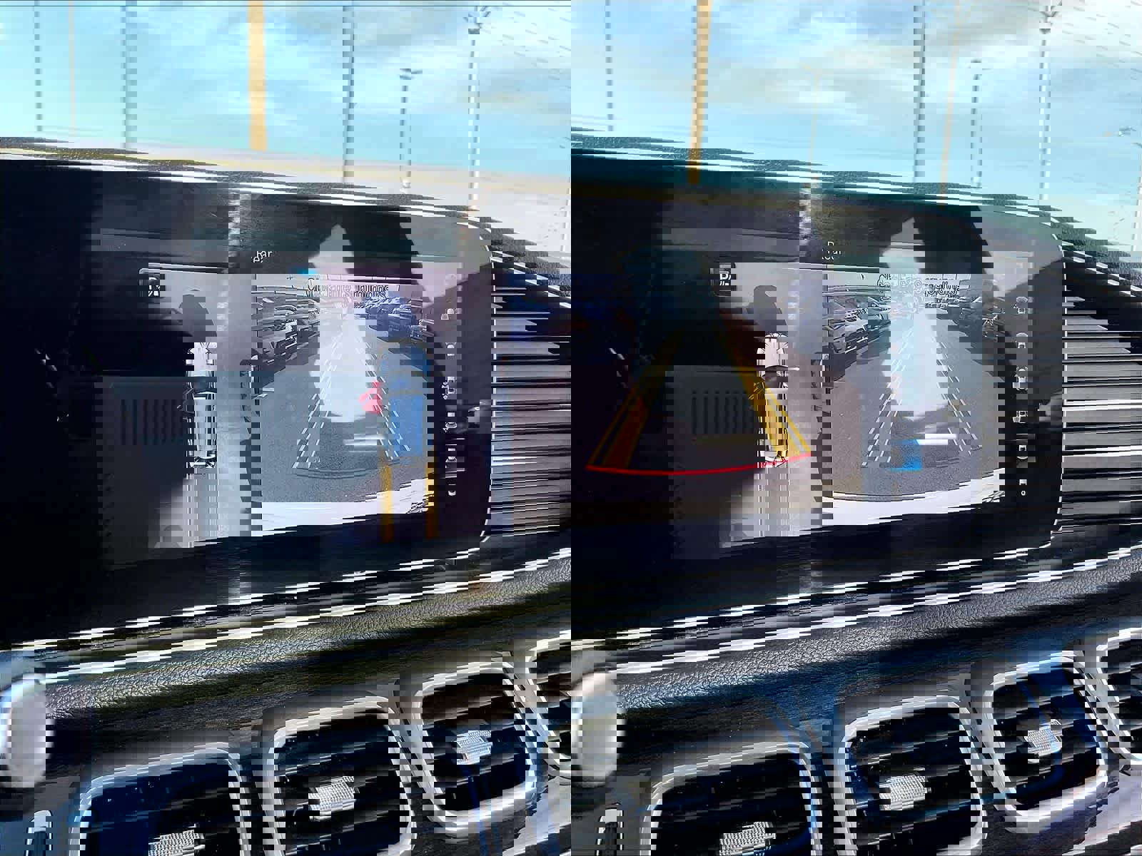 Used 2021 Mercedes-Benz GLE 350 4MATIC image 23