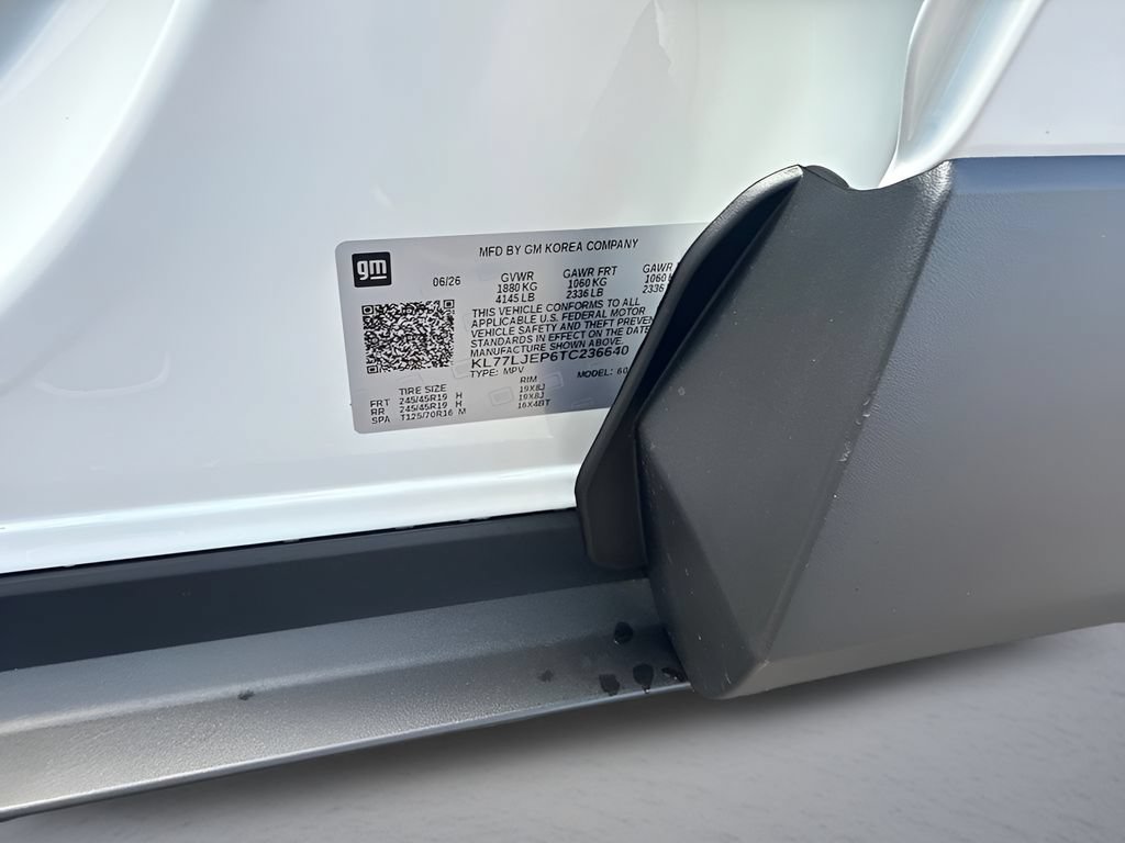 New 2026 Chevrolet Trax RS w/ Sunroof Package FWD image 34