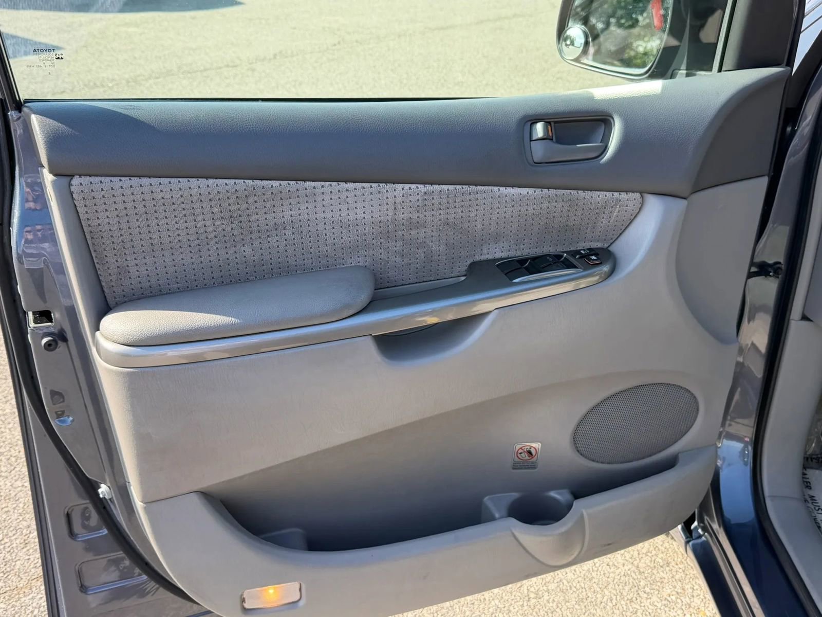 Used 2008 Toyota Sienna LE FWD image 22