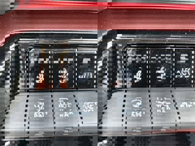 New 2025 Toyota Prius Plug-In Hybrid image 28