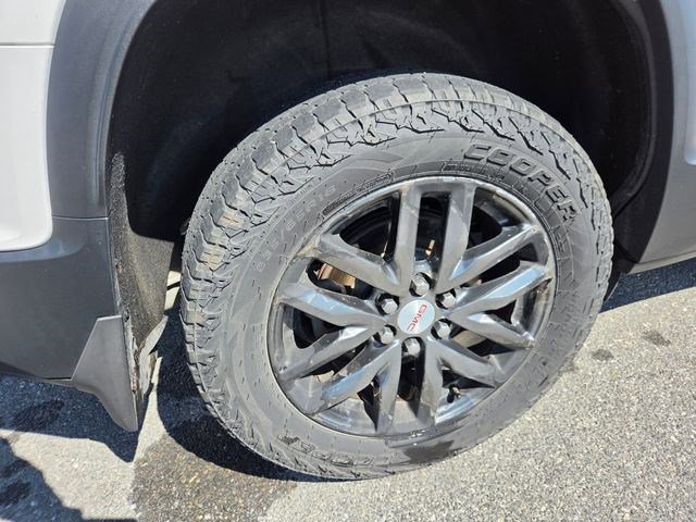 Used 2019 GMC Acadia SLT AWD/4WD image 28