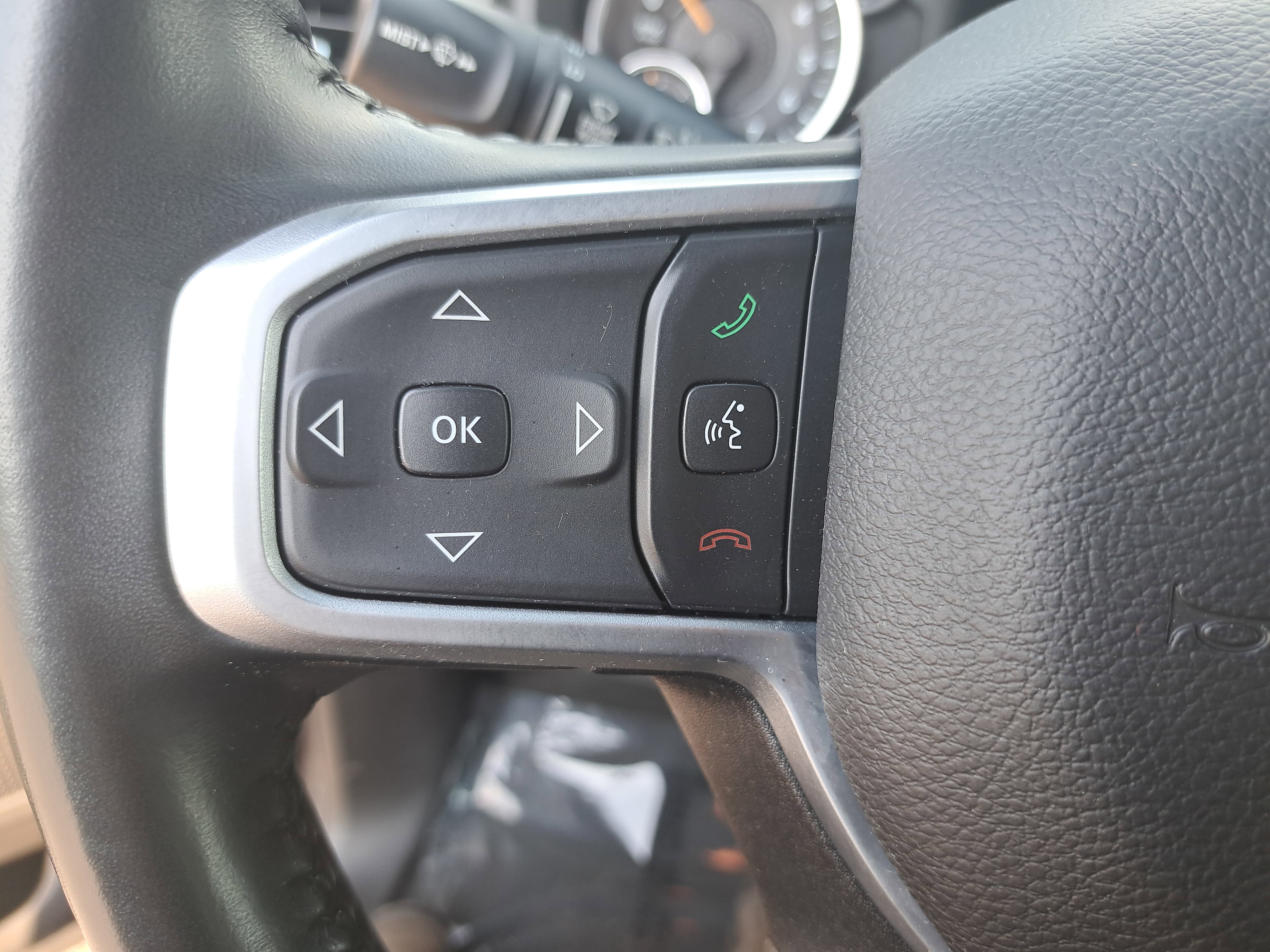 Used 2022 RAM 1500 Big Horn AWD/4WD image 16