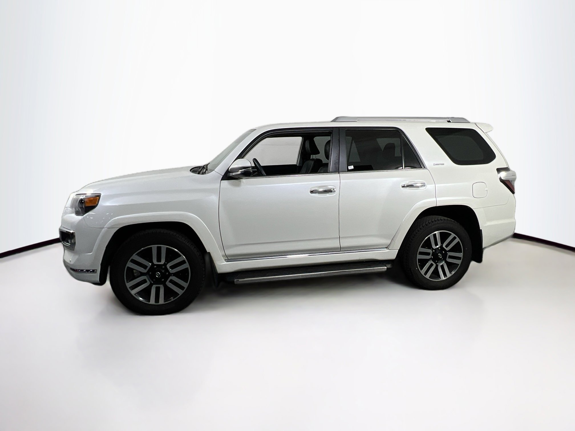 Used 2021 Toyota 4Runner Limited AWD/4WD image 8