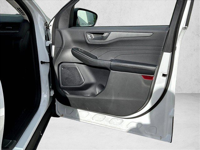 Used 2023 Ford Escape FWD image 18