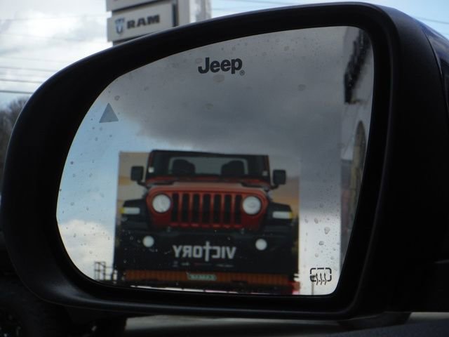 New 2026 Jeep Compass Latitude AWD/4WD image 30