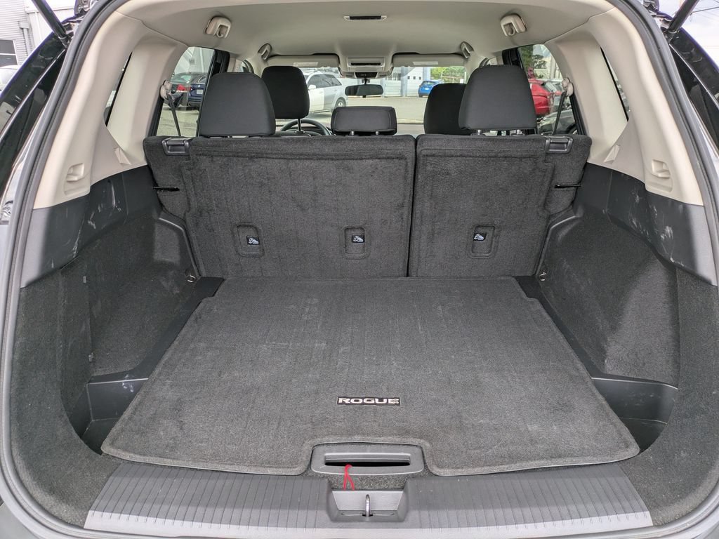 Certified 2023 Nissan Rogue S FWD image 14