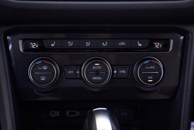 Used 2018 Volkswagen Tiguan SEL image 13