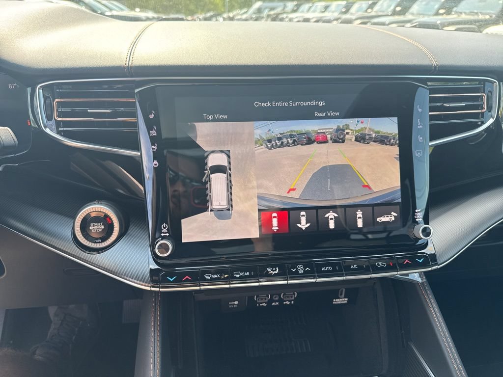 New 2026 Jeep Grand Wagoneer Summit AWD/4WD image 14