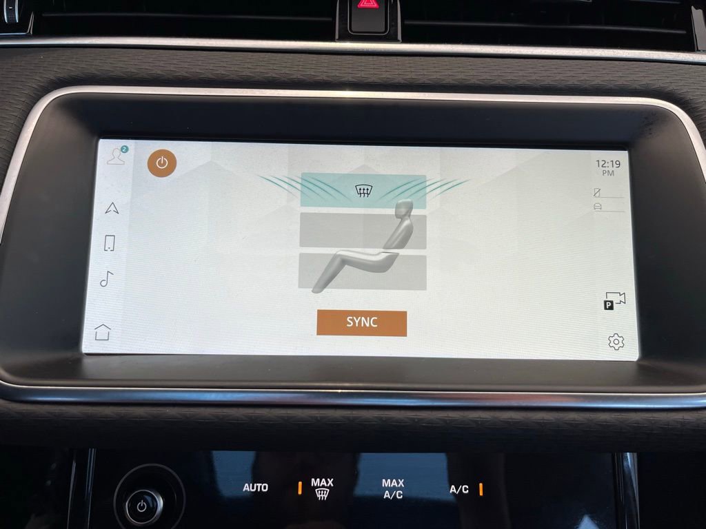 Used 2023 Land Rover Range Rover Evoque S image 44