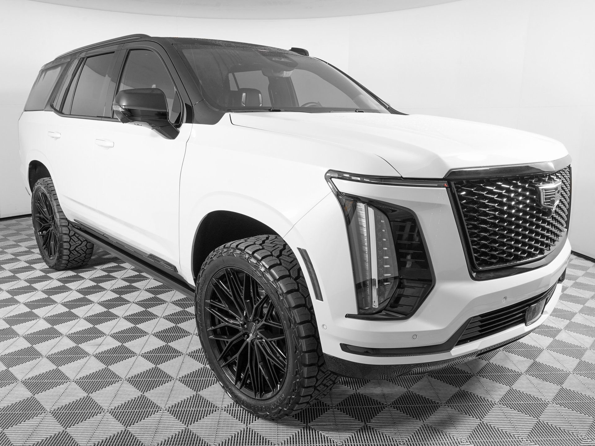 Used 2026 Cadillac Escalade Platinum Sport w/ LPO, Floor Liner Package image 4