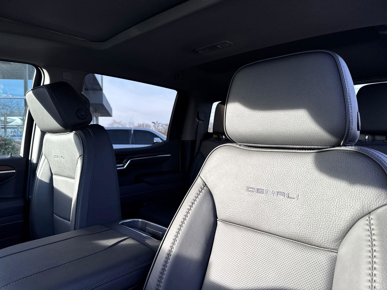 New 2026 GMC Sierra 1500 Denali image 15