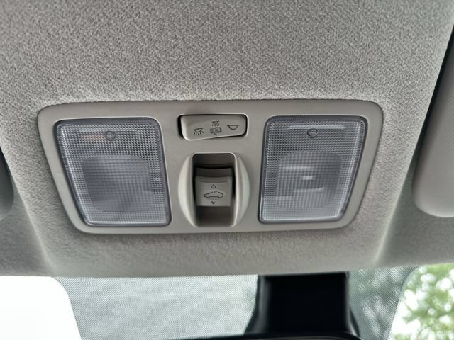 New 2026 Hyundai Venue SEL FWD image 25